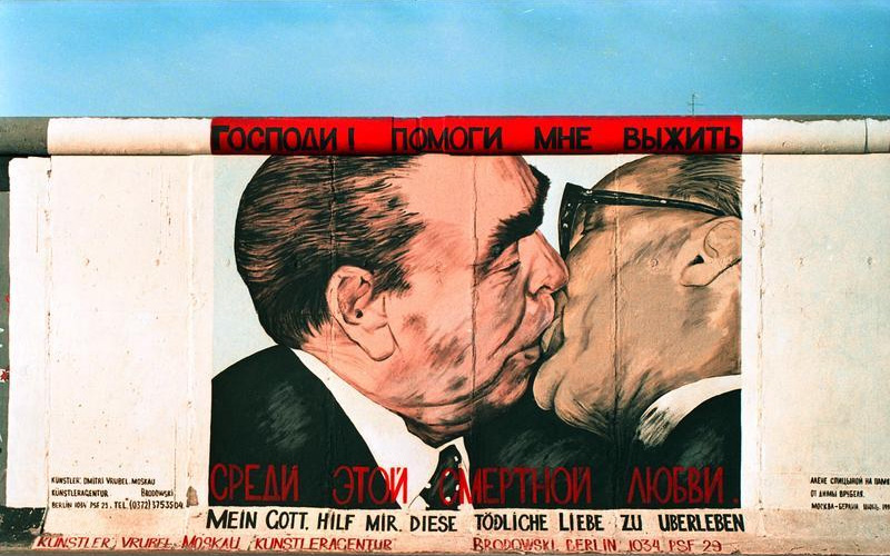 East Side Gallery Wandmalerei auf der Berliner Mauer